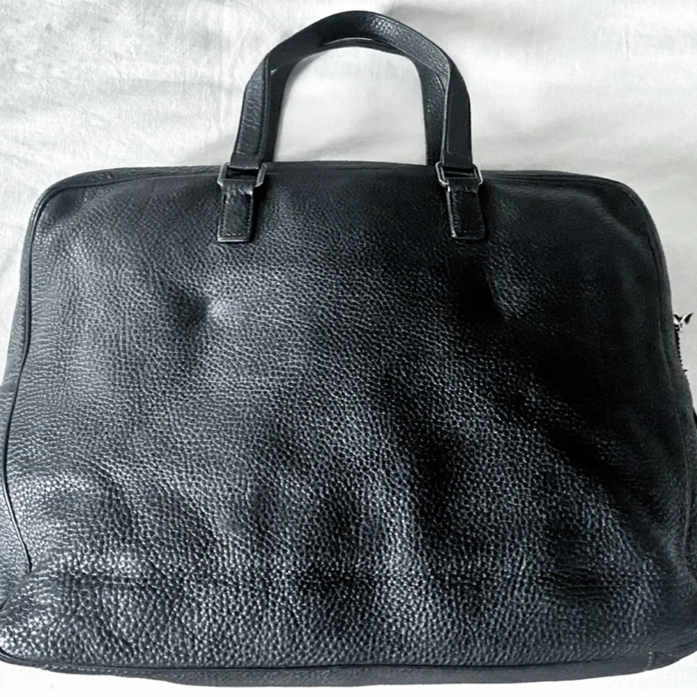 Men's Black Leather Briefcase Bag - Classic Professional Carry